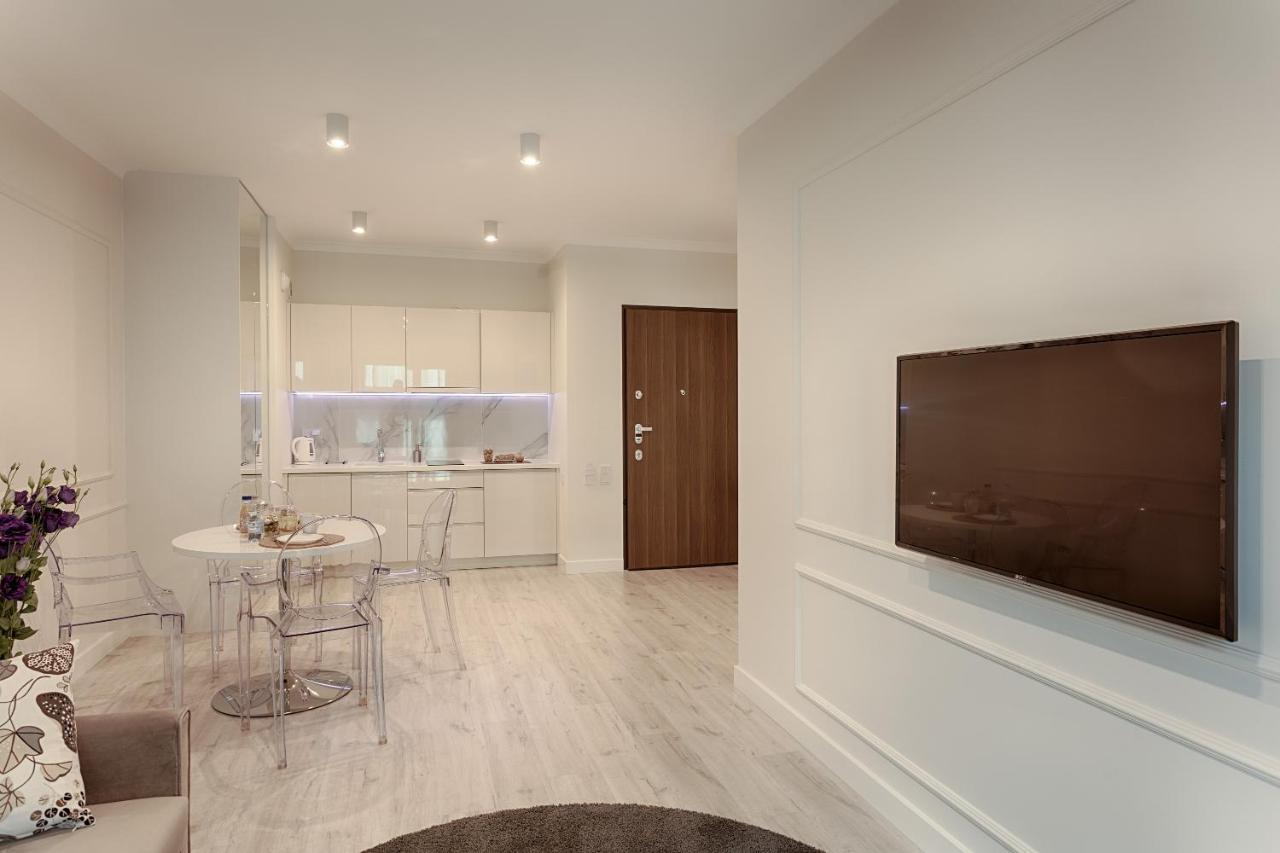 Mennica Residence Luxury Location Warsawa Bagian luar foto