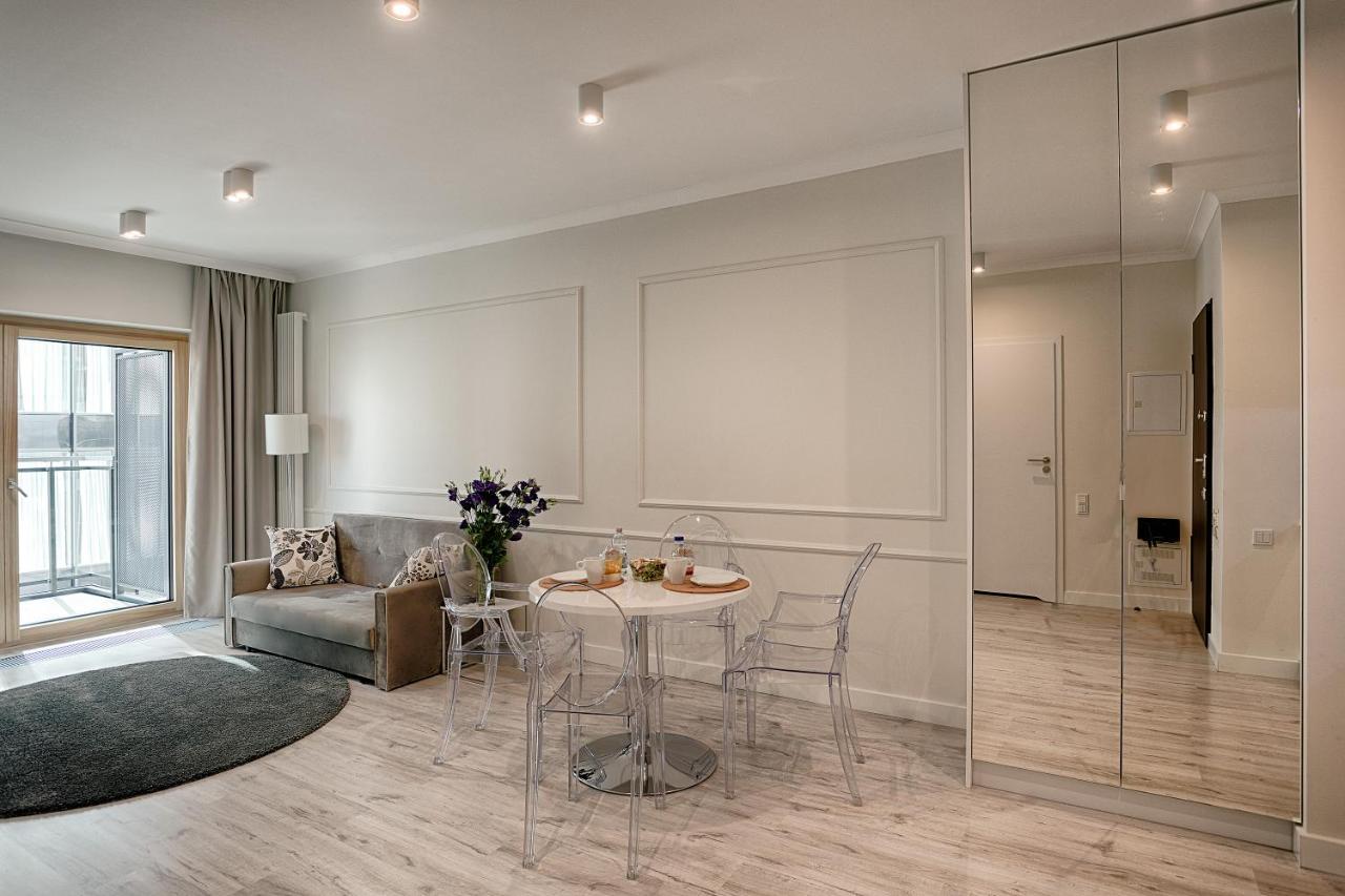 Mennica Residence Luxury Location Warsawa Bagian luar foto
