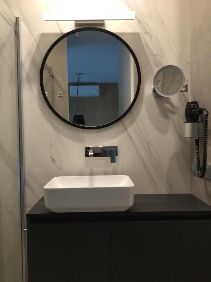 Mennica Residence Luxury Location Warsawa Bagian luar foto
